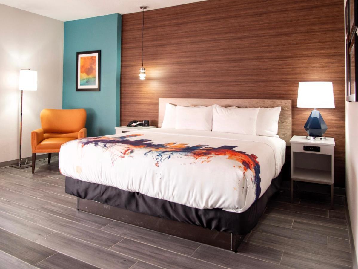 La Quinta By Wyndham Oklahoma City Airport Exterior photo