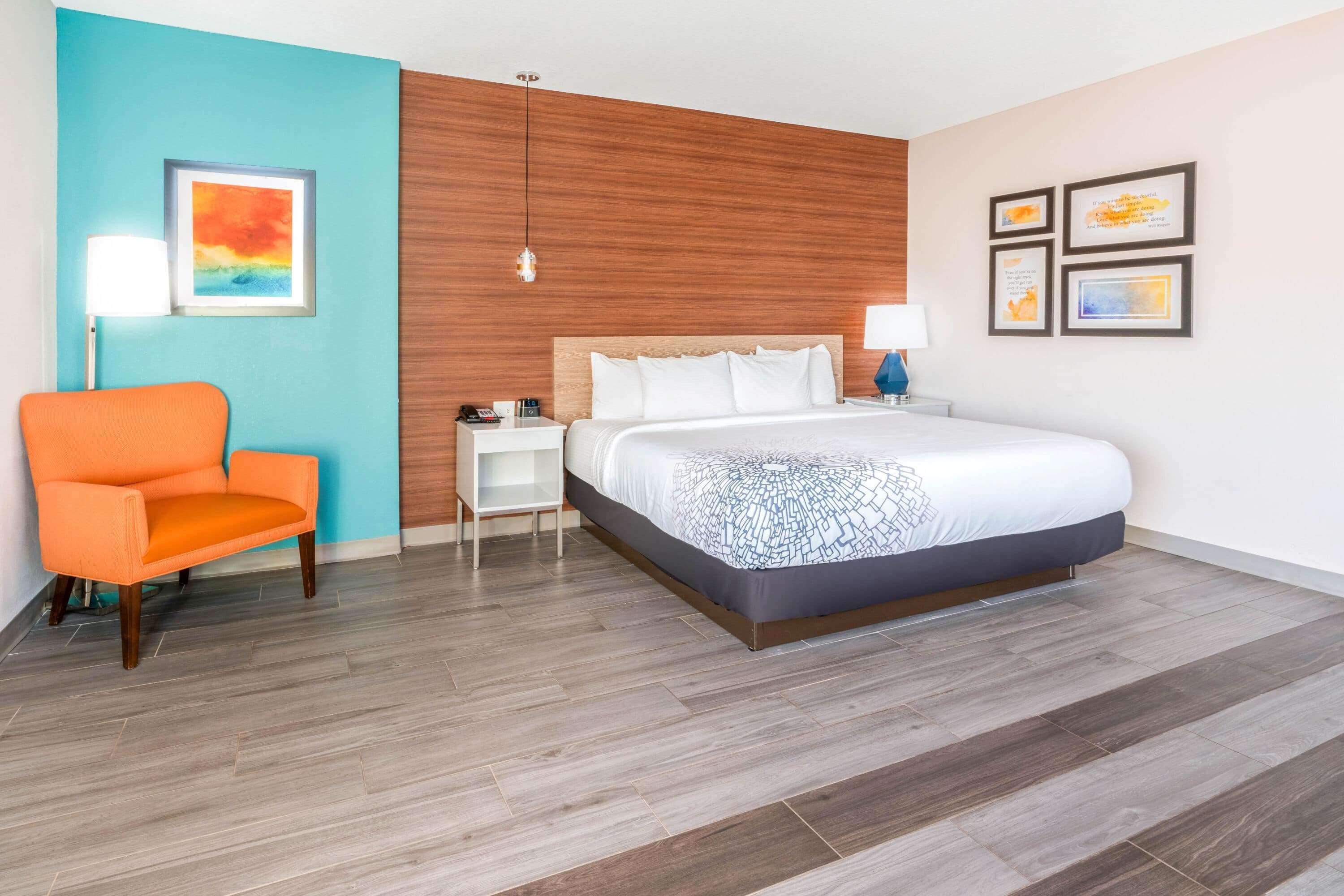La Quinta By Wyndham Oklahoma City Airport Exterior photo