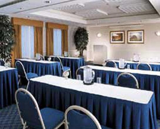 La Quinta By Wyndham Oklahoma City Airport Facilities photo